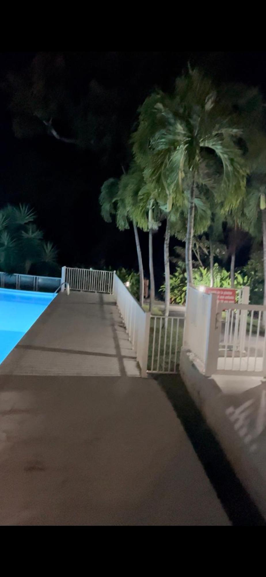 Superbe Appartement T2 Residence Securisee Le Diamant Luaran gambar
